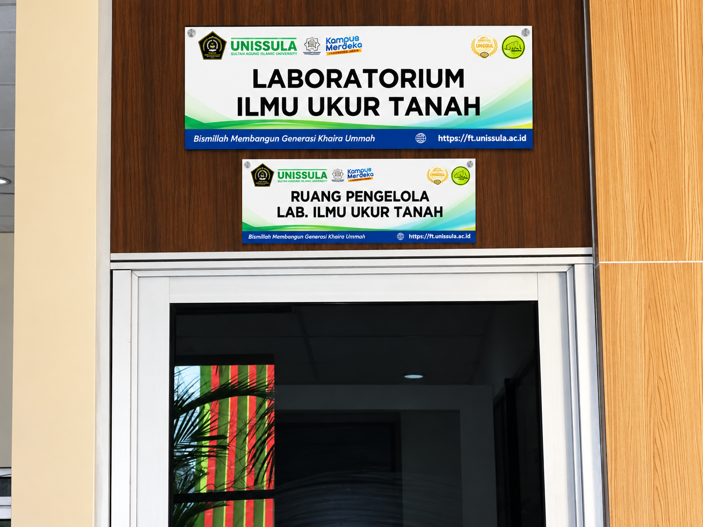 Laboratorium Ilmu Ukur Tanah - Foto 1