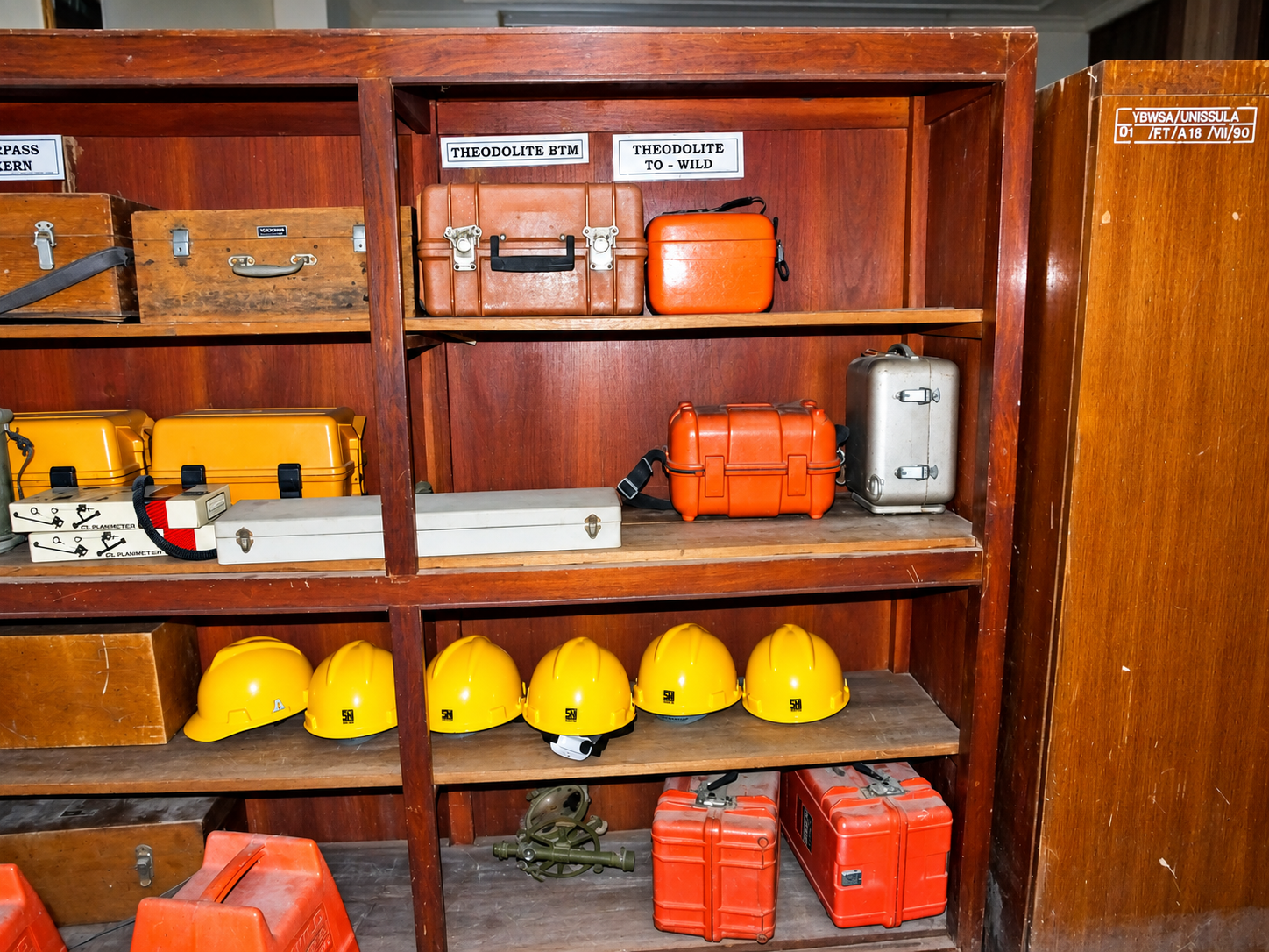 Laboratorium Ilmu Ukur Tanah - Foto 2