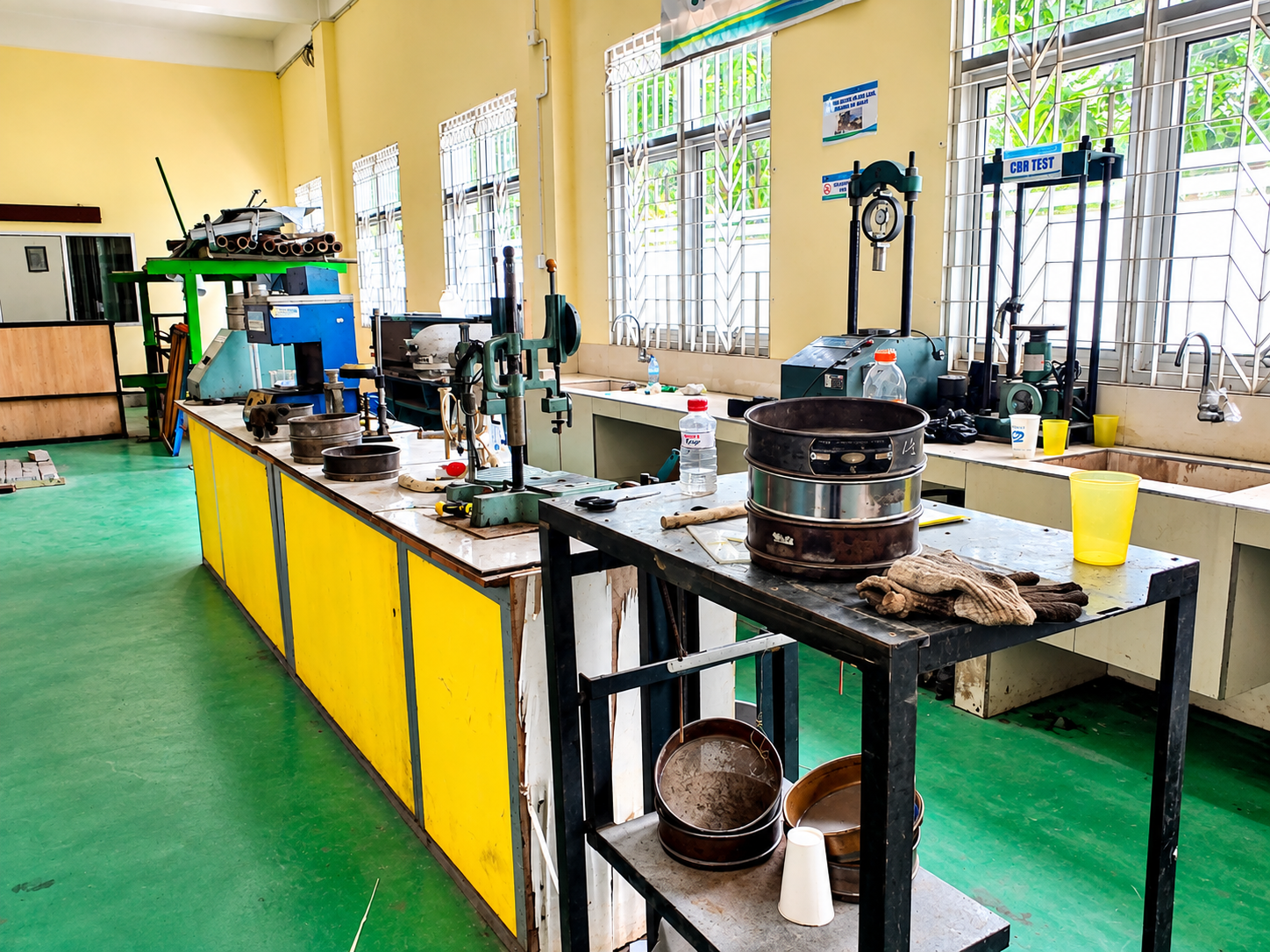 Laboratorium Transportasi Jalan - Foto 2