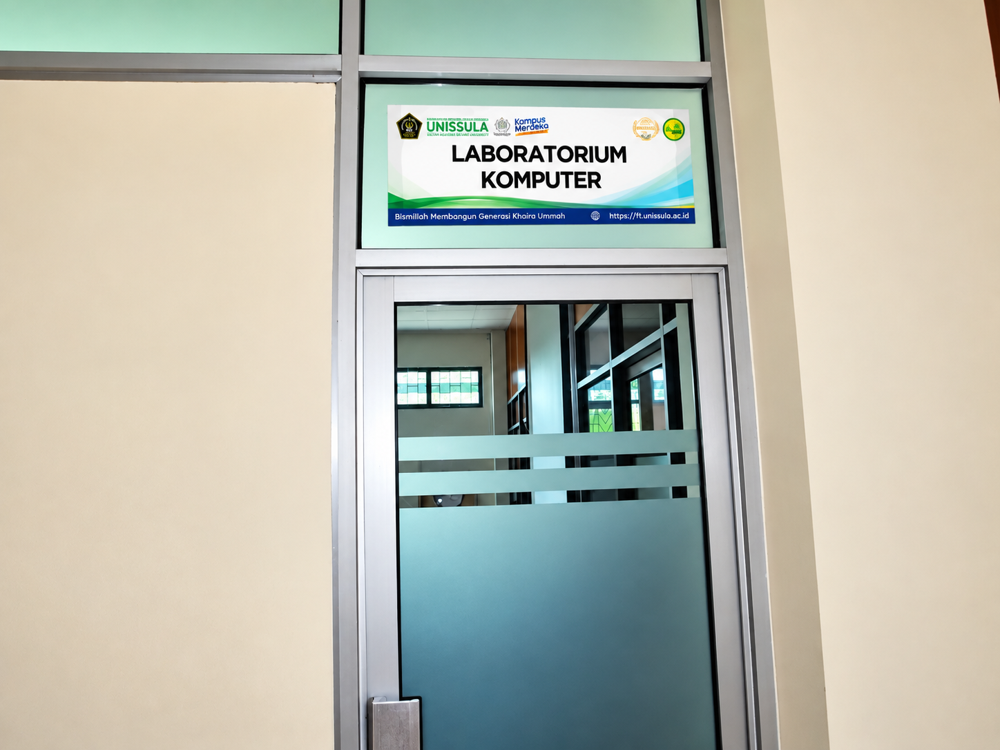 Laboratorium Komputasi - Foto 1